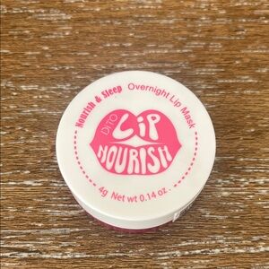 Nourish & Sleep Overnight Lip Mask - Pink